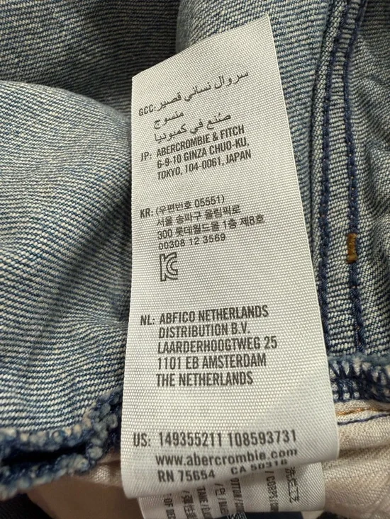 Abercrombie & Fitch Curve Love Dad Shorts High Rise Distressed Denim Size 37 NWT - Picture 11 of 11